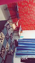 Urgent need student roommate