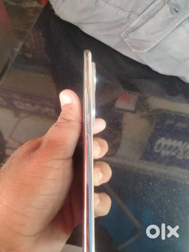 Vivo V50 e 8gb + 128gb