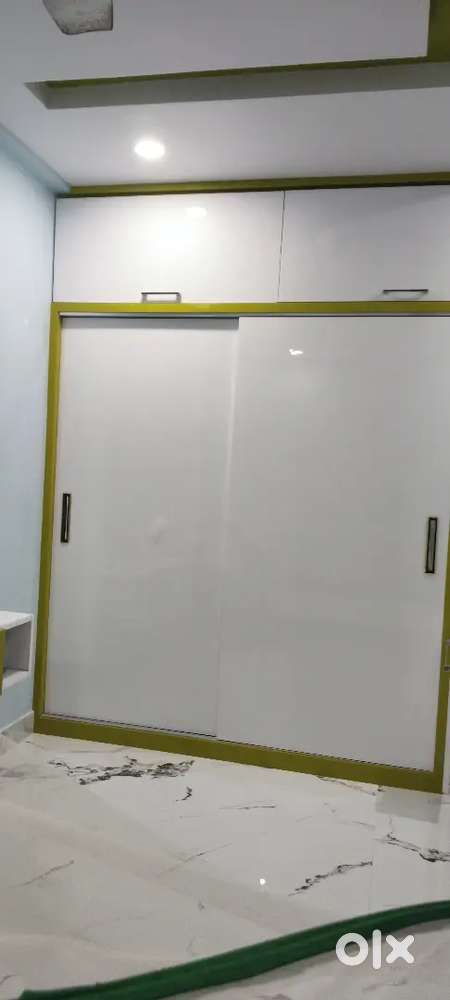 Flat 1st floor 3 bhk