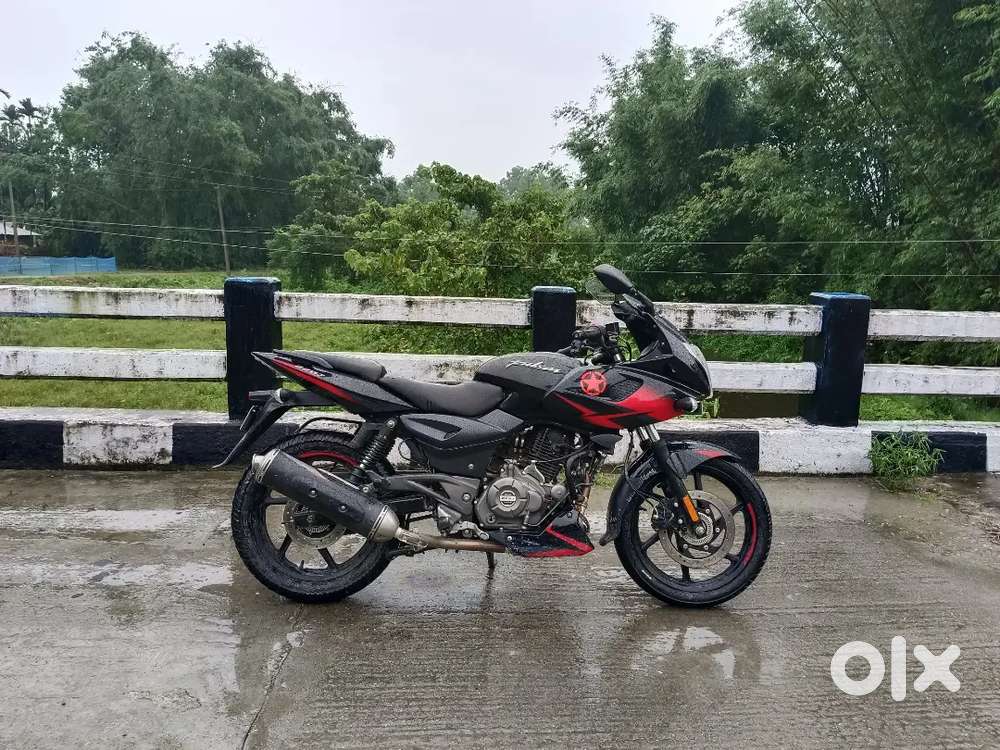 Pulsar 220F BS6, Good Condition