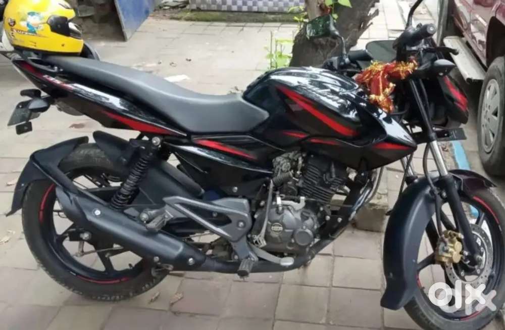 Bajaj Pulsar LS-135, Very good condition Well mentioned, single rider.