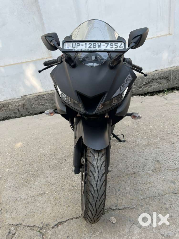 r15 v3 brand-new