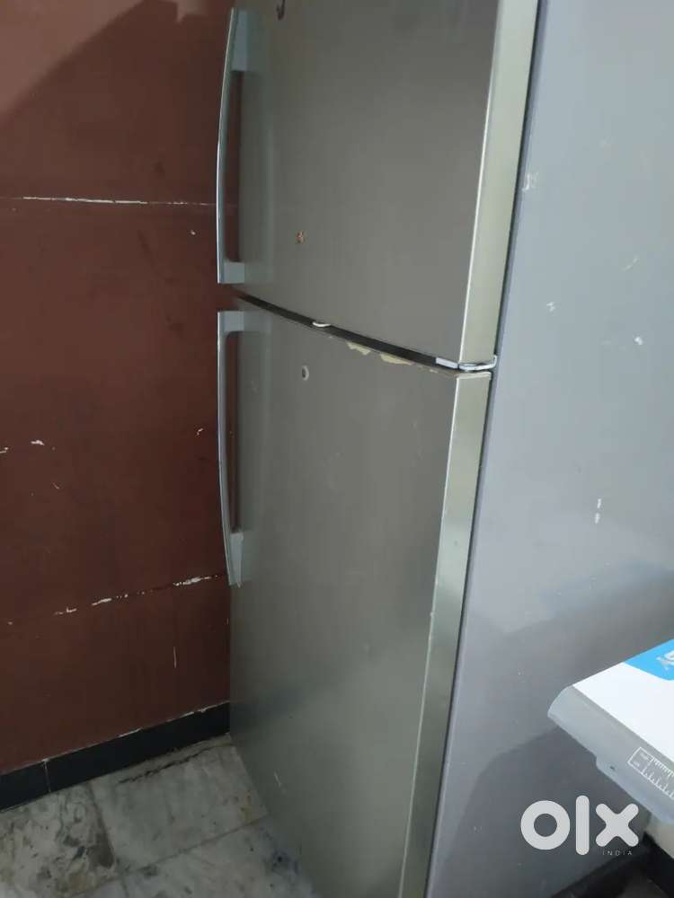Samsung 375 Ltr refrigerator