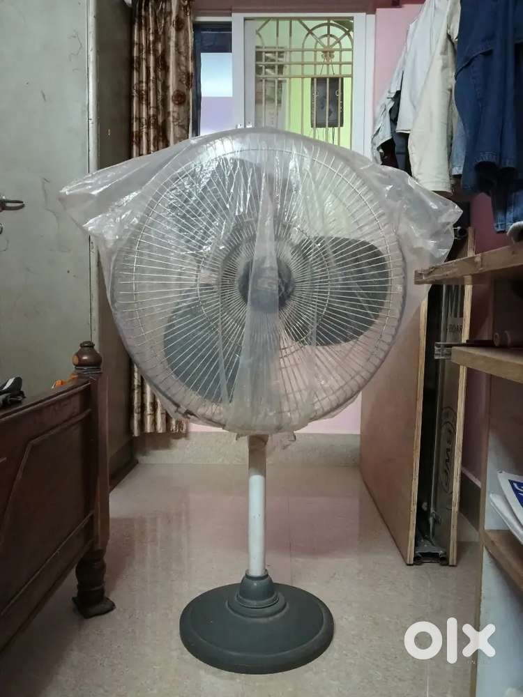 Stand big fan