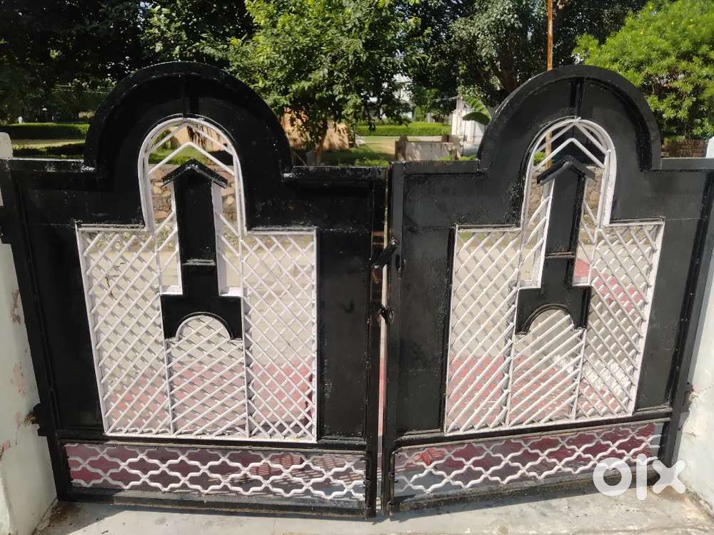 Main gate iran