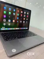 Used Apple MacBook Pro  13inch  2020  i7  32GB  512GB SSD  WRNTY
