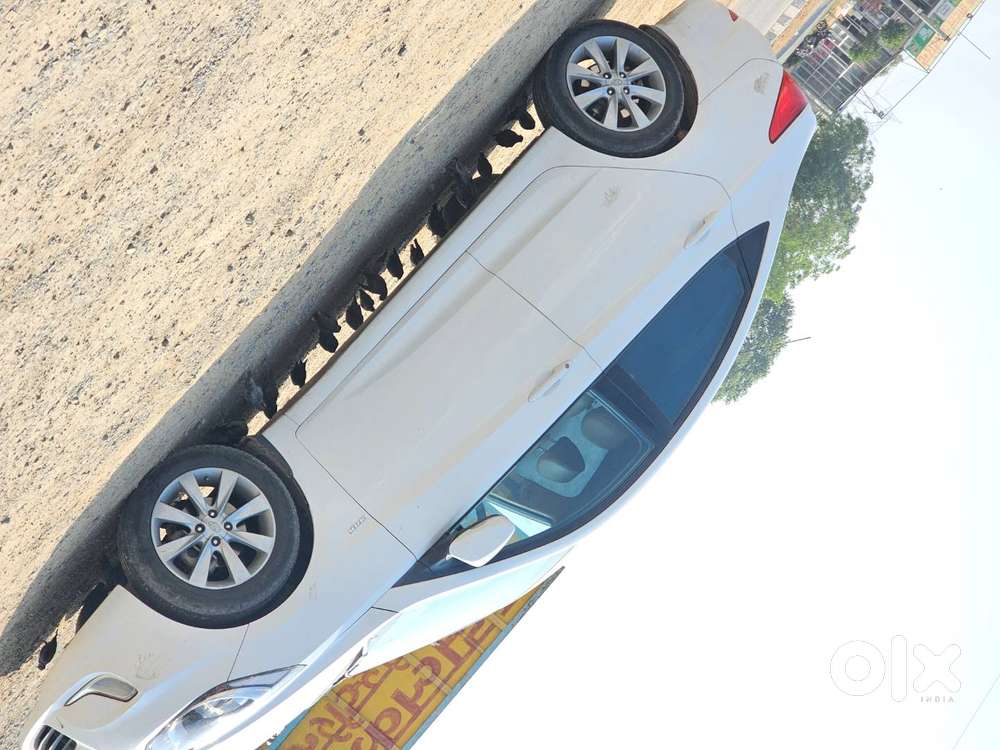 Hyundai Verna 2012 Diesel Well Maintained