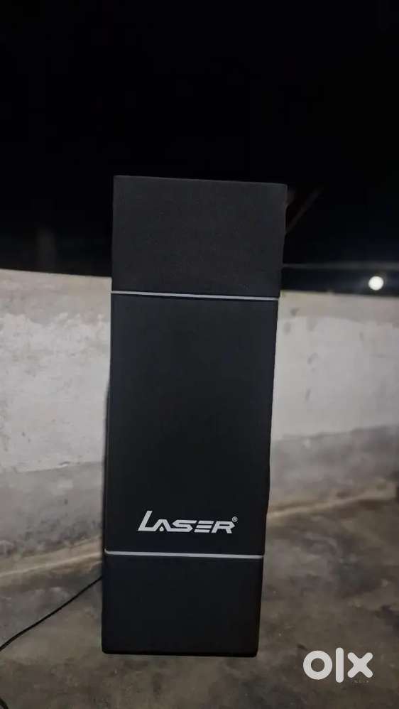 Bluetooth speaker. party box.sound without limits