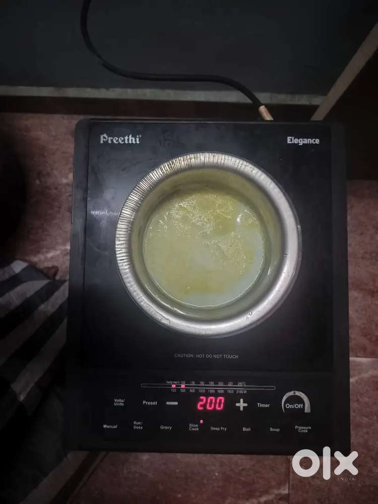 Preeti Mixer and Preeti Induction stove