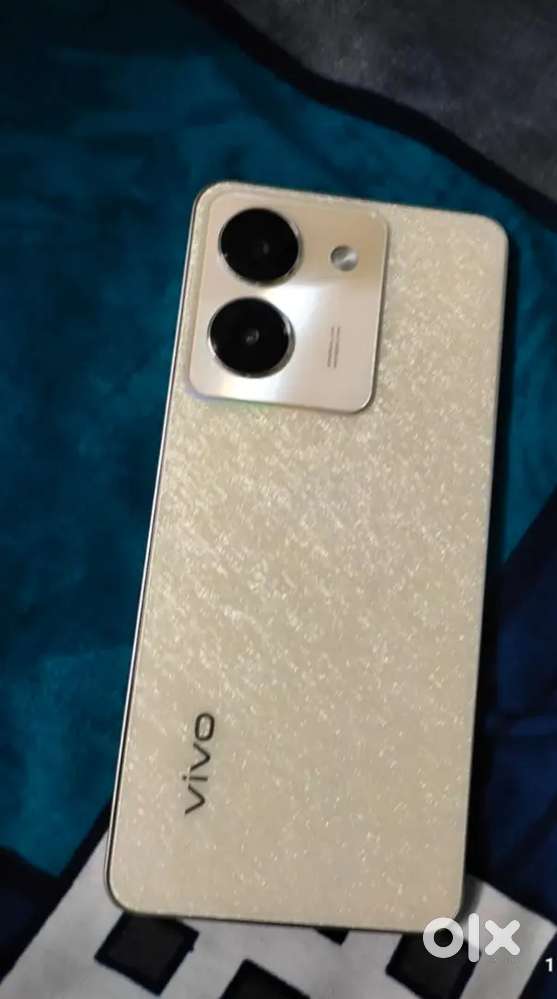 Vivo y36, 8+8 ram/128 storage (ONLY 6 MONTHS OLD)