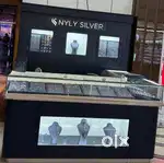 Sale's Staff