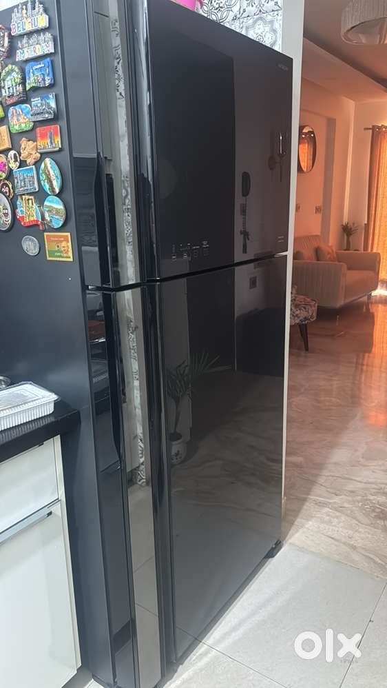 Hitachi fridge