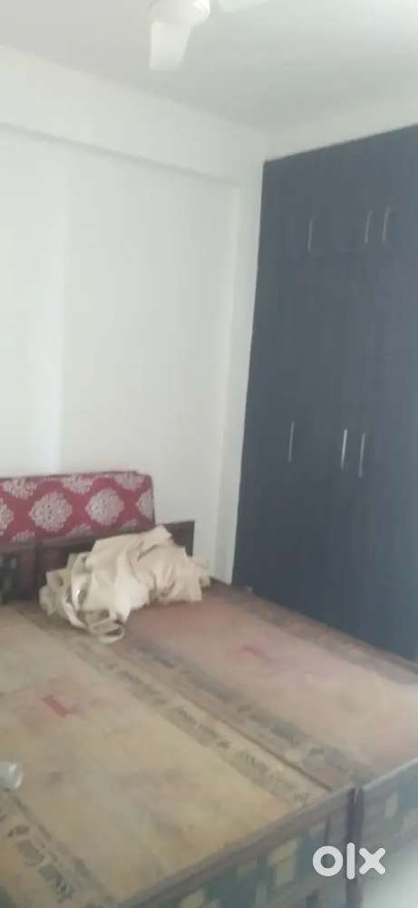 Flat for rent  in Omaxe