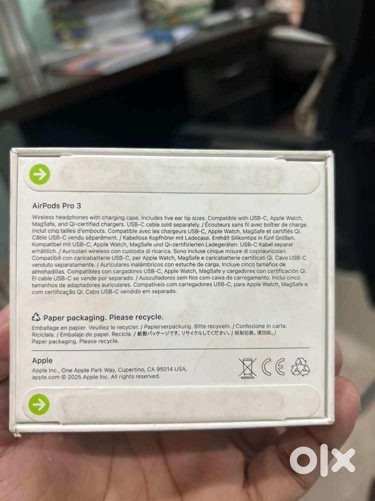 APPLE AIRPORDS PRO 3 LATEST SEAL PACK AVAILABLE