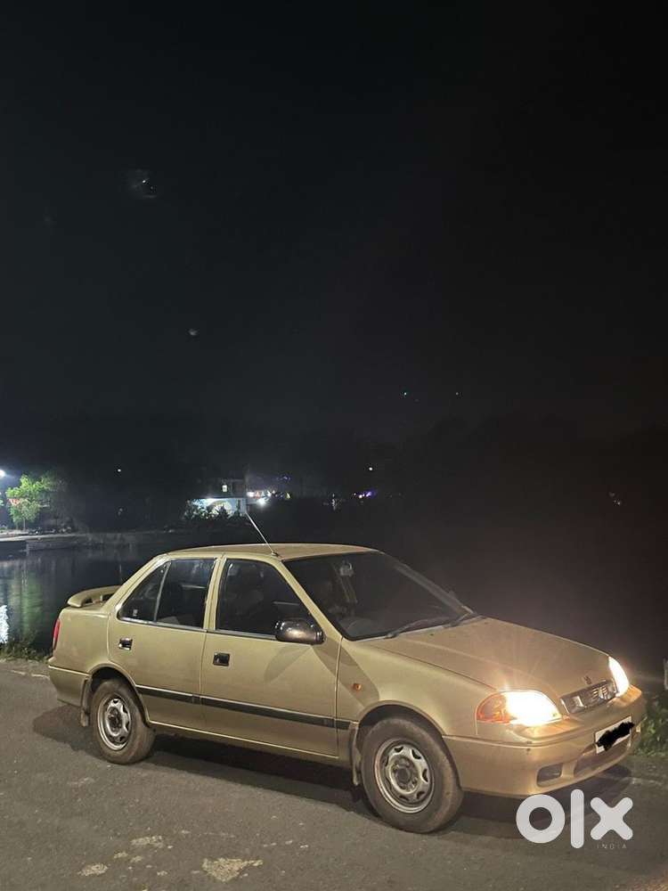 Maruti Suzuki Esteem 2000 Petrol Well Maintained