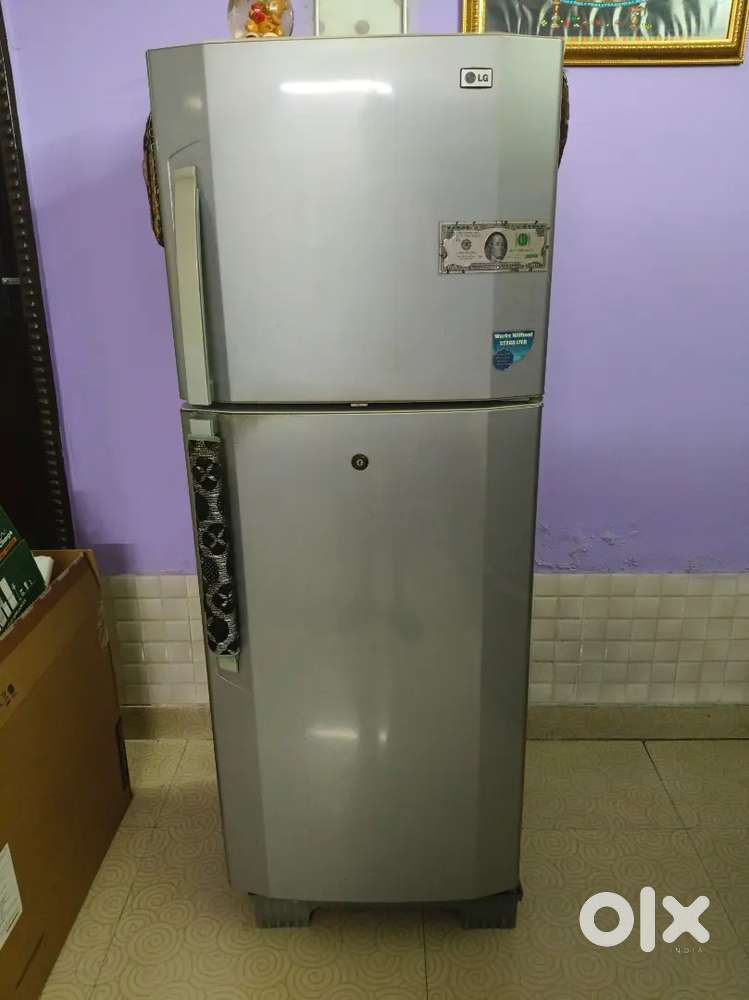 LG double door fridge. Working perfectly