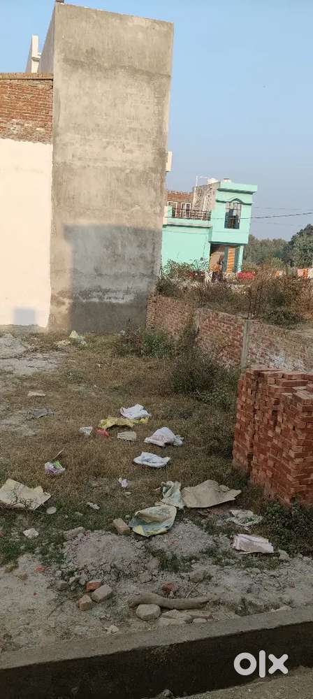 130 गज का प्लॉट बिक्री हेतु  16 फीट रोड  पक्की Roasd