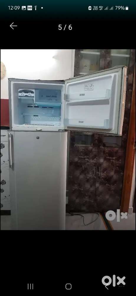 New Condition Samsung Double Door Fridge 345 Litre less used