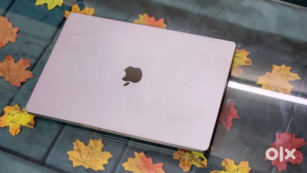 M1 Apple Macbook Pro 32GB Ram 512GB Apple SSD 2022Mfd Fresh Condition