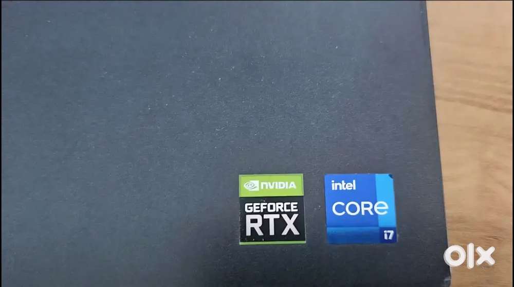 Dell G15  i7-12700H 16GB ram RTX 3070 Ti 8GB Vram I 1TB SSD