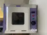 Incubator/hot air oven  for sale