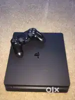PS4 slim 1tb with 1 cantrolr