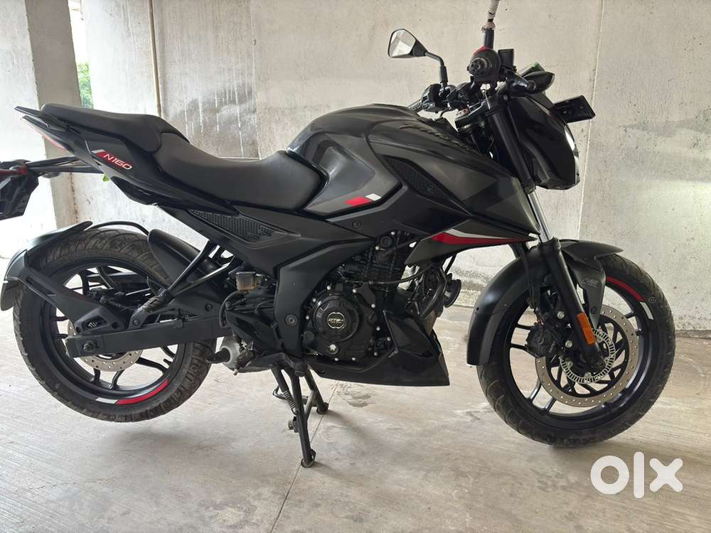 Brand new bike not a single skretch very less driven