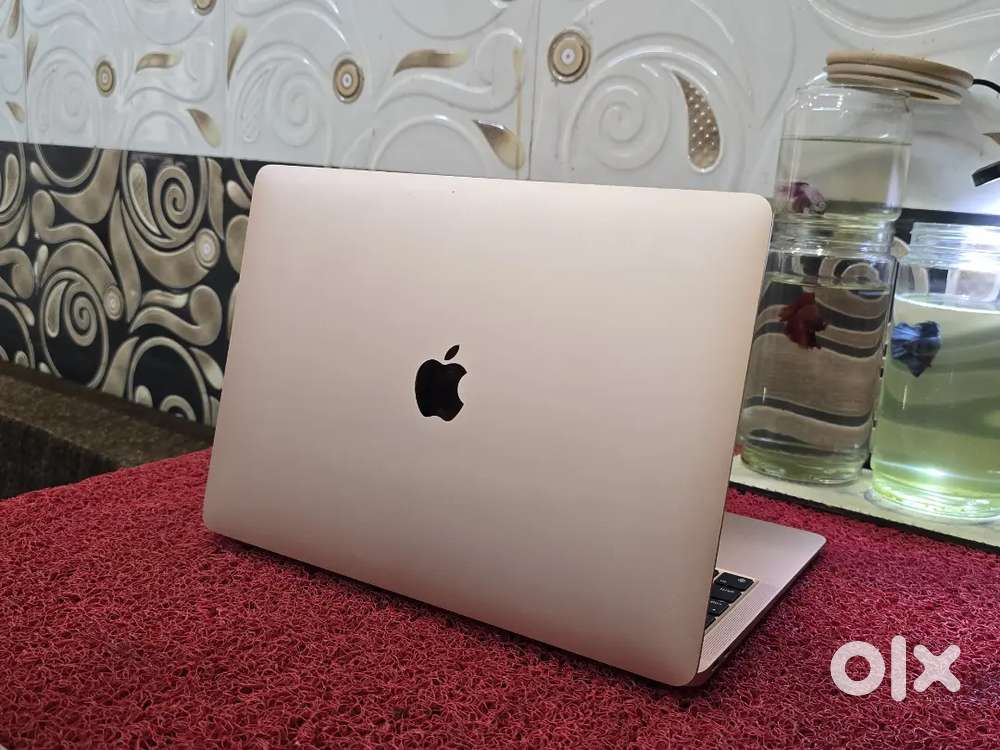 M1 Air 2022 Rose Gold  Macbook 8gb 256gb SSD 13inch Retina Touch iD
