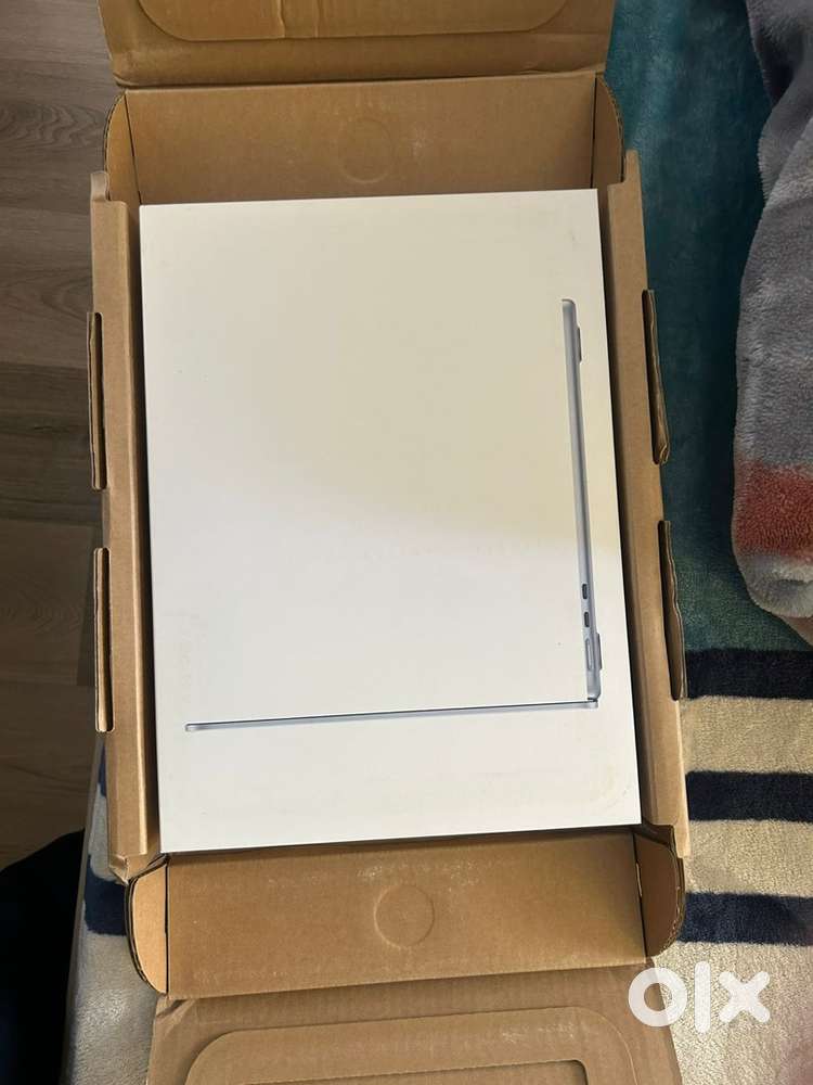 Macbook air M4 seal pack