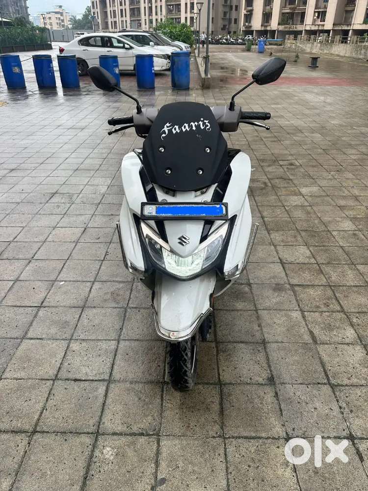 Suzuki Burgman-125 (bt)