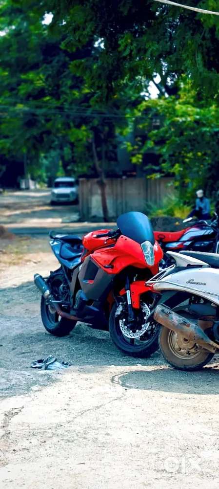 Hyosung gtr250 2024 model time passers stay away