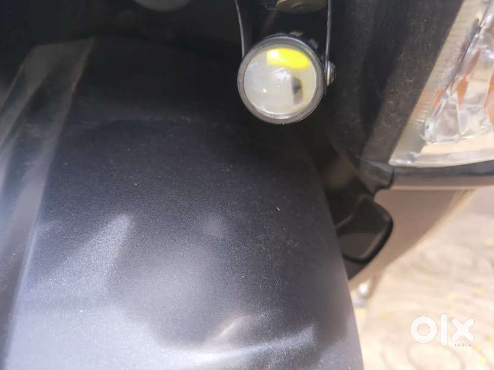 Fog light white and yellow