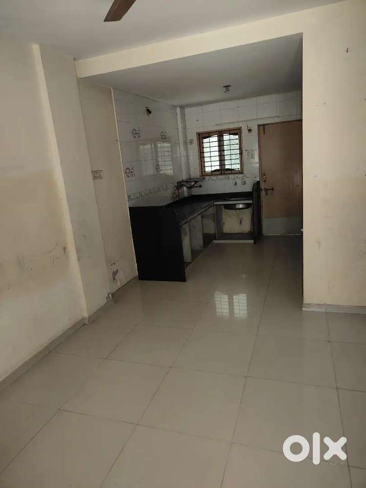 3bhk Row House no Rent Bhagya Lakshmi Row House Adajan