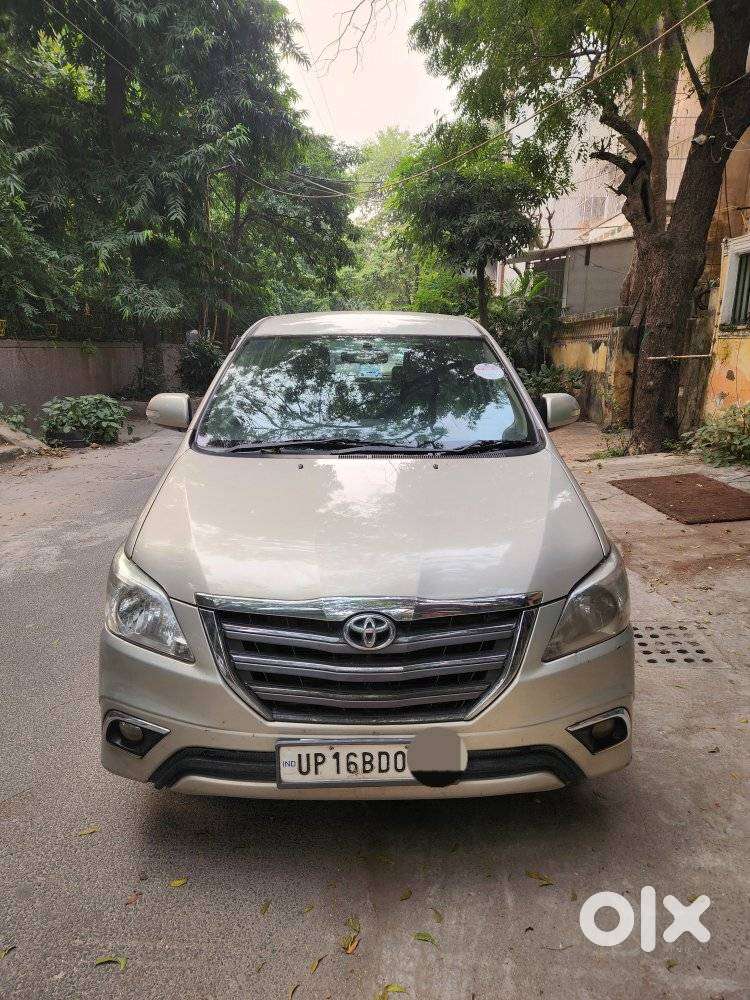 Toyota Innova 2.5 VX 7 STR, 2015, Diesel