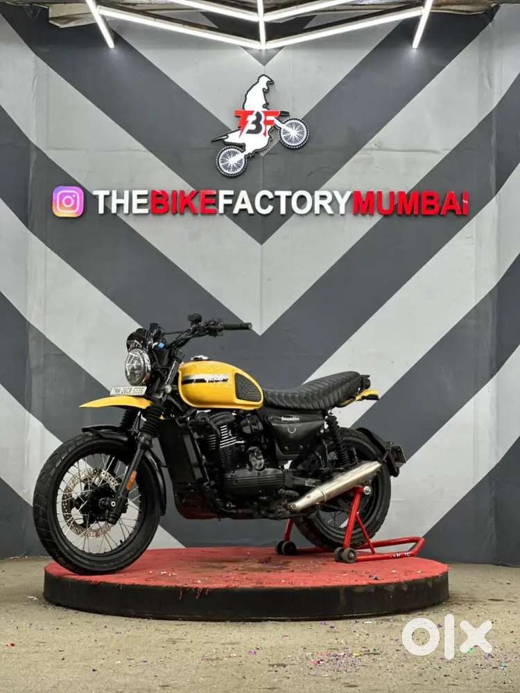YEZDI SCRAMBLER (The bike factory Mumbai)