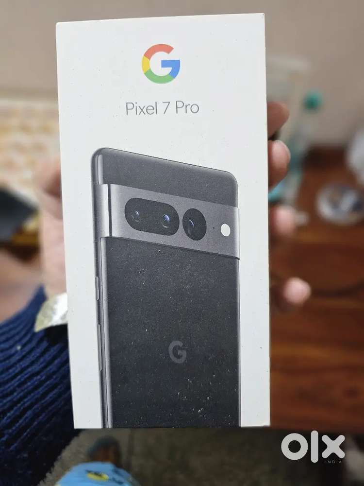 Pixel 7 pro with box, accessories