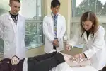 Naturopath chahiye ya accupressure doctor for business