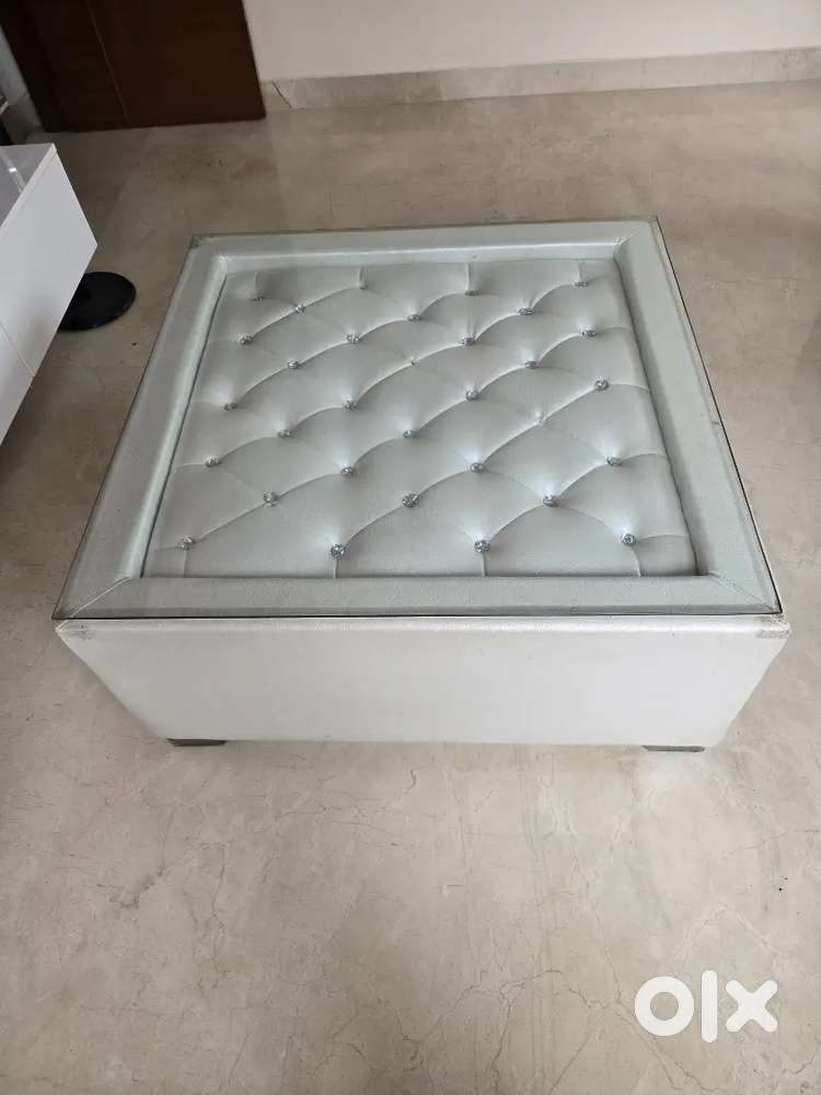 Center table for 6000 INR
