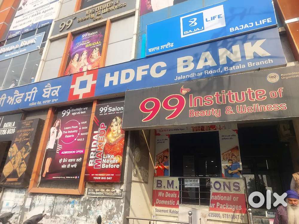 Kahlon complex Jalandhar road batala monthly rent 50,000