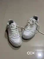 Puma Court Shatter Sneakers – Worn Once, Like New!