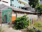 200 sq well maintenaned shed for rent