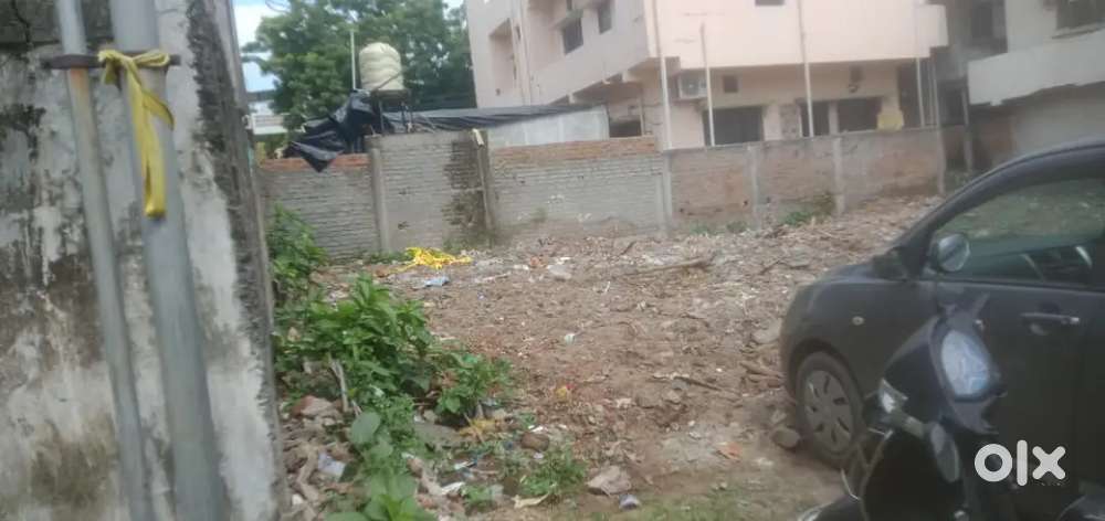 PLOT FOR SALE IN PRIME LOCATION FOR INDIVIDUAL BANGALOW OR FLAT SCHEME