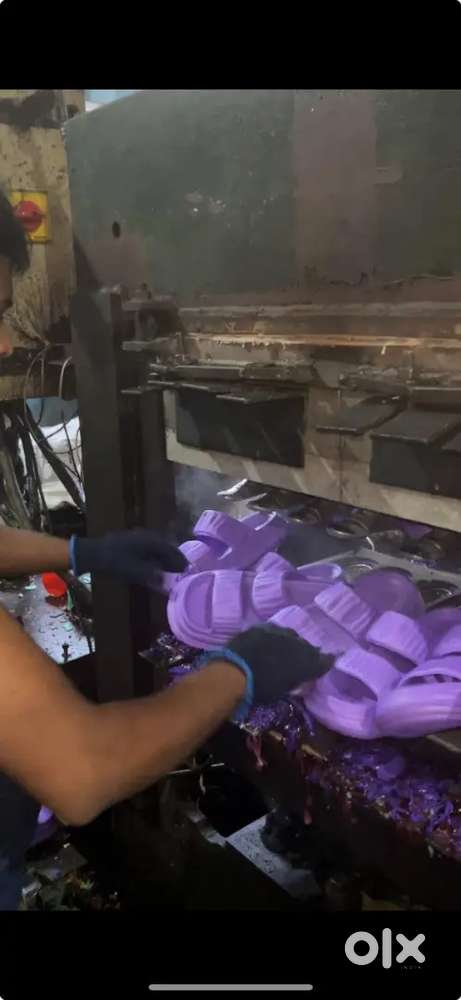 Need Male or Female supervisor for factory and handling labour