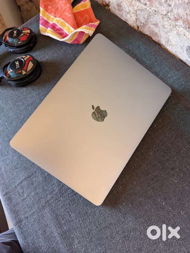 MacBook Air M1