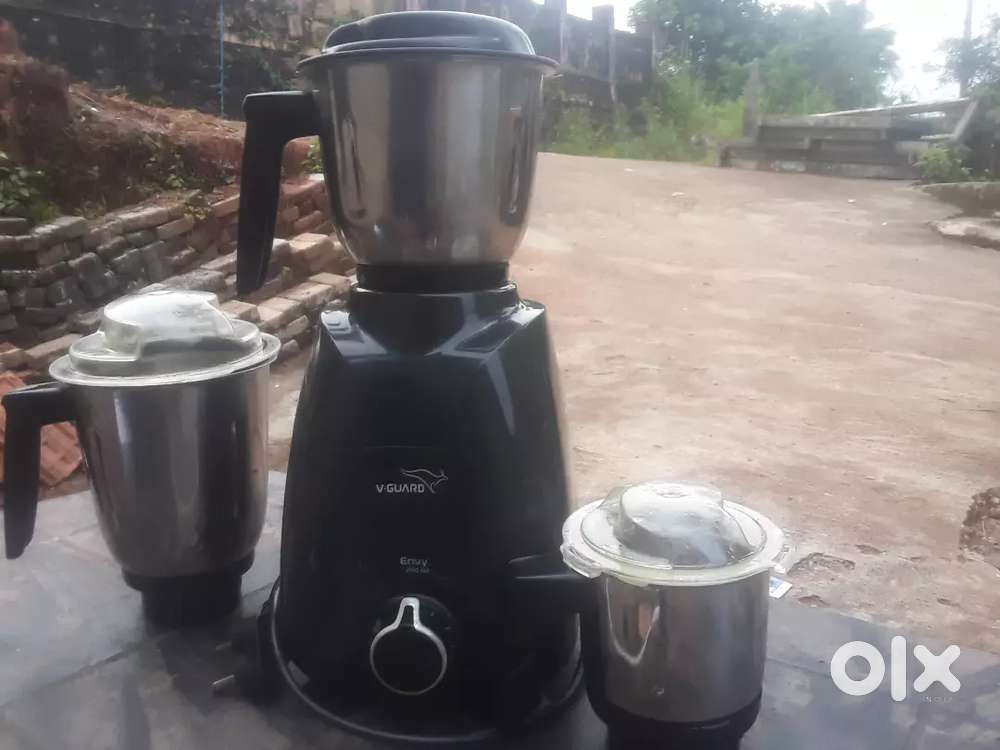 V Guard ENVY PRO NX mixer grinder