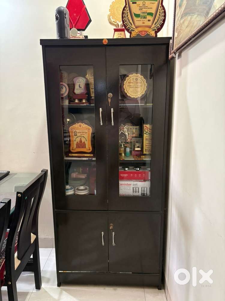 Storage Cabinet ( crockery unit)