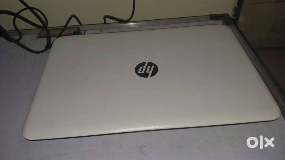 HP Notebook (5th gen i5 5200U)