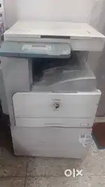 Xerox machine Canon ir2018n