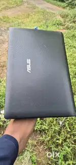 4gb ram 500 gb hdd.