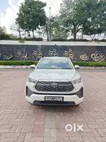 Toyota Innova Hycross 2.0 VX Hybrid 8 STR, 2023, Petrol